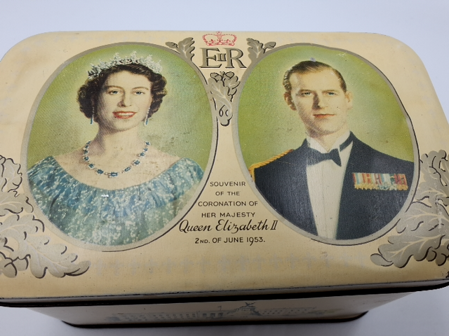 Souveniræske Dronning Elisabeth II & Pring Philip
